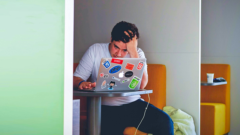 疲れ顔の解消方法 男性編 疲れていないのに 今日疲れてるね が疲れ顔のサイン コーヒーとカレーと山下達郎とたまに仕事